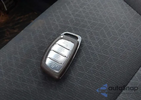 2017 Hyundai Tucson Night z USA, uszkodzony, nr VIN KM8J3CA27HU458728